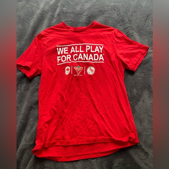 Canadian tire tee - Picture 1 of 2